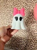 Ghost with bow decor