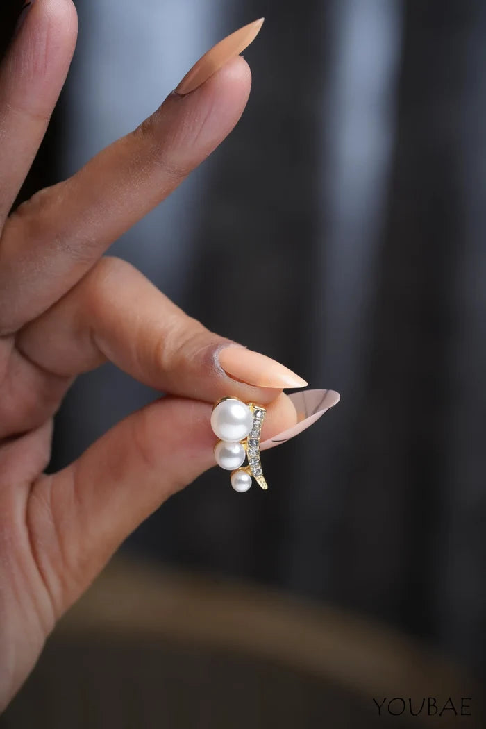 AD Pearl Drop Studs