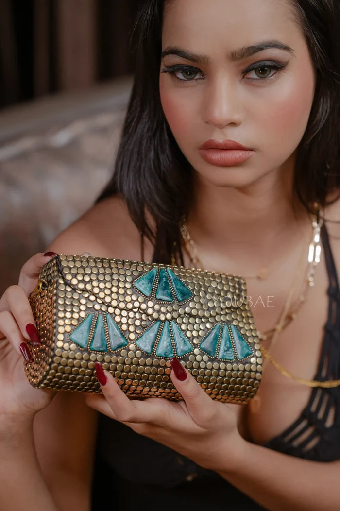 Adya Metal Sling Clutch