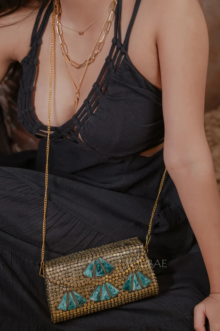 Adya Metal Sling Clutch