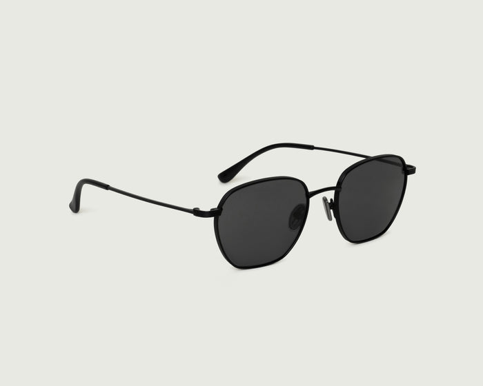 Charcoal::Cameron Sunglasses square Black metal front diagonal