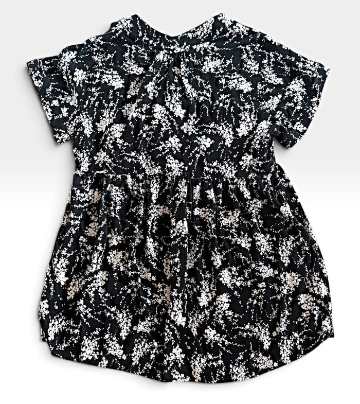 Christian Siriano Preowned great condition Size S Black/white Top