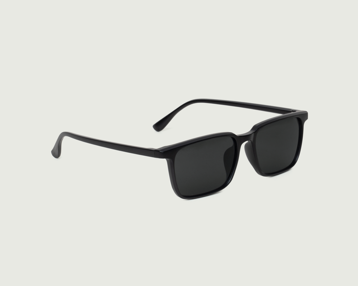 Midnight Polarized::Chuck Sunglasses Square Black recycled polyester front diagonal
