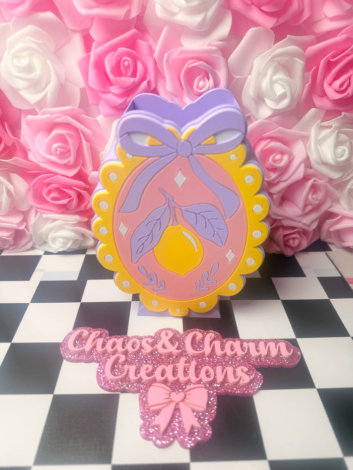 Coquette Lemon Pen Holder