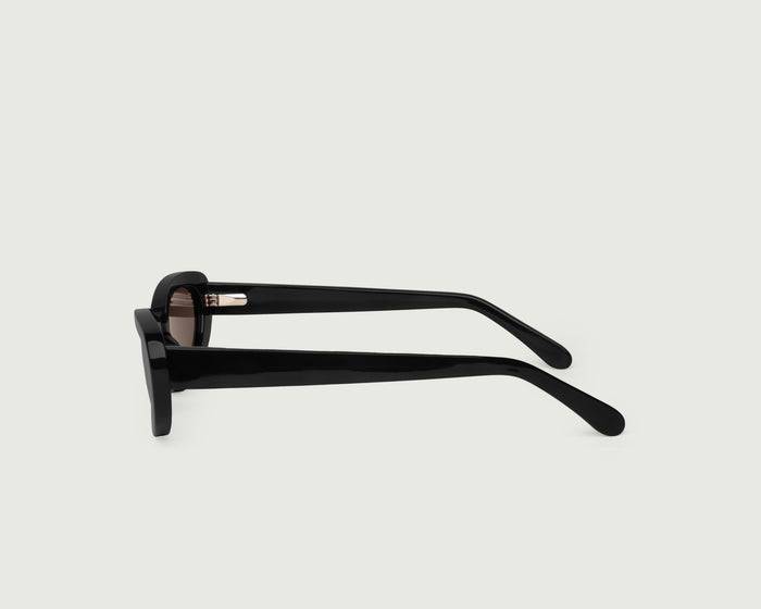 Ink Polarized::Dakota Sunglasses cateye black recycled polyester side