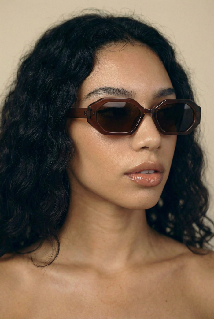 DEC - Rectangle Sunglasses - Looking Forward