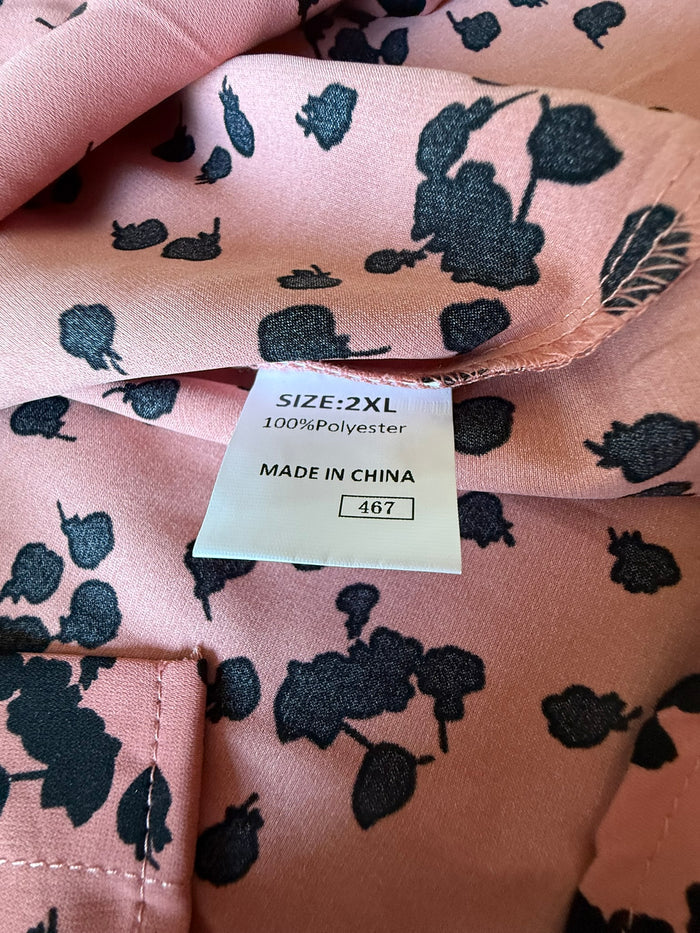 Dokotoo New With Tags Size 2X Salmon/black Blouse