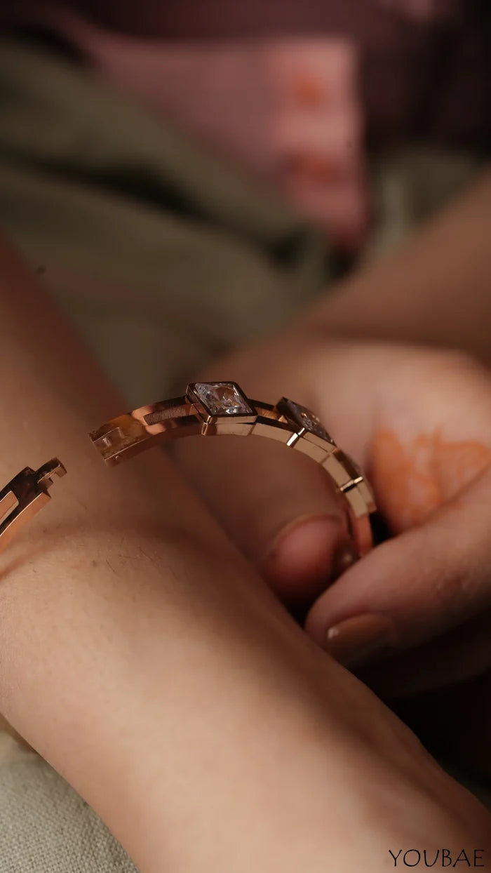 Embelished Free Size Anti Tarnish Bracelet - Single