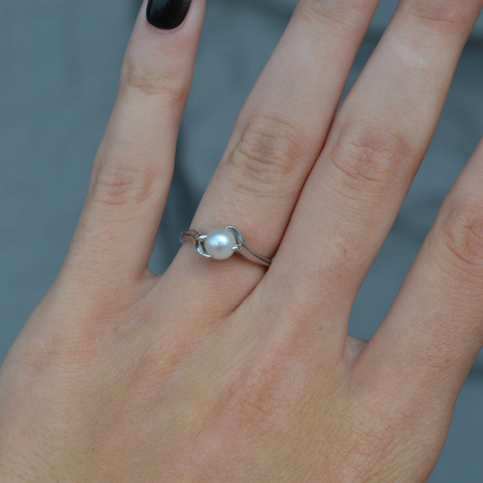 Estate Lab-Grown Sapphire Accent Ring