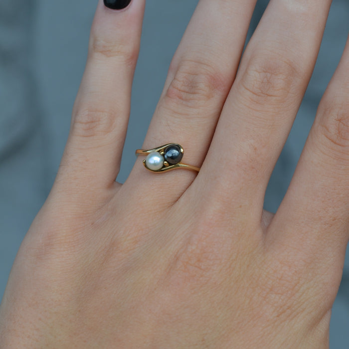 Estate Two-Pearl Swirl Ring