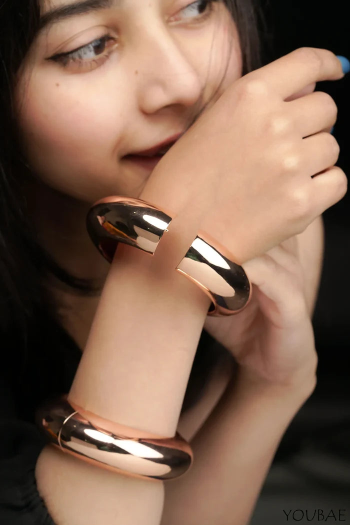 Hattie Free Size Adjustable Chunky Anti Tarnish Bracelet - Single