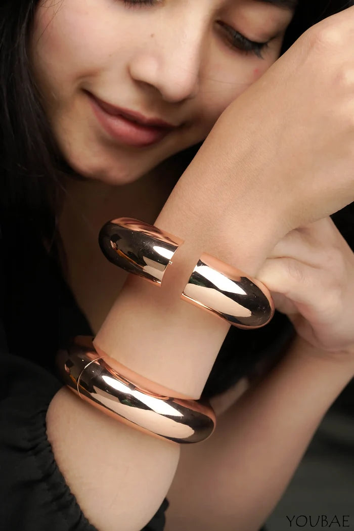Hattie Free Size Adjustable Chunky Anti Tarnish Bracelet - Single