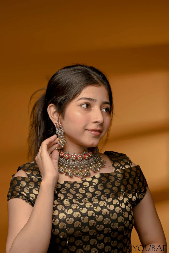 Kaamisha Neckpiece Set
