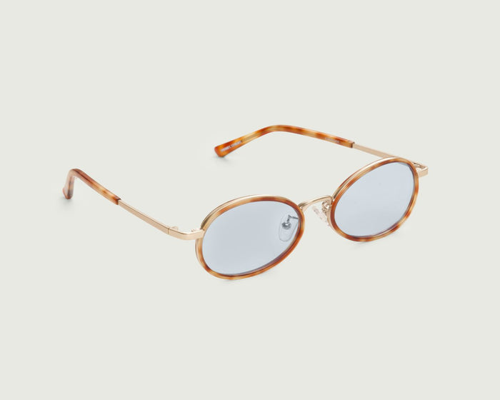 Safari Tort::Kento Sunglasses Oval tort recycled polyester front diagonal