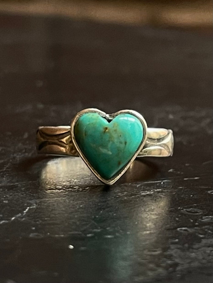 Kingman Turquoise Heart Ring Size 8 | 925 Sterling Silver E733