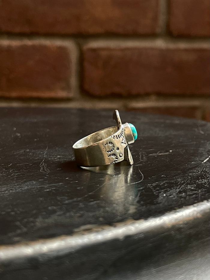 Kingman Turquoise Thunderbird Ring Size 7 | 925 Sterling Silver E737