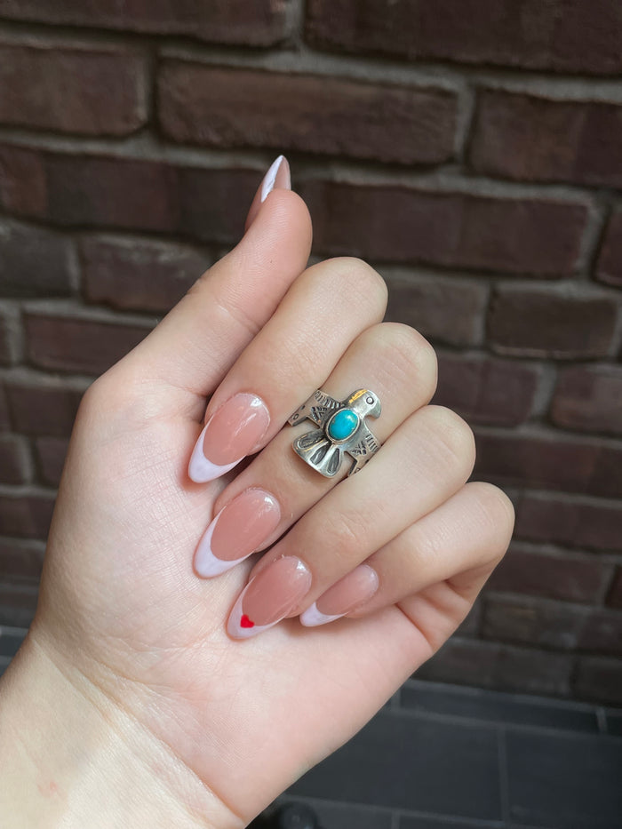 Kingman Turquoise Thunderbird Ring Size 7 | 925 Sterling Silver E737