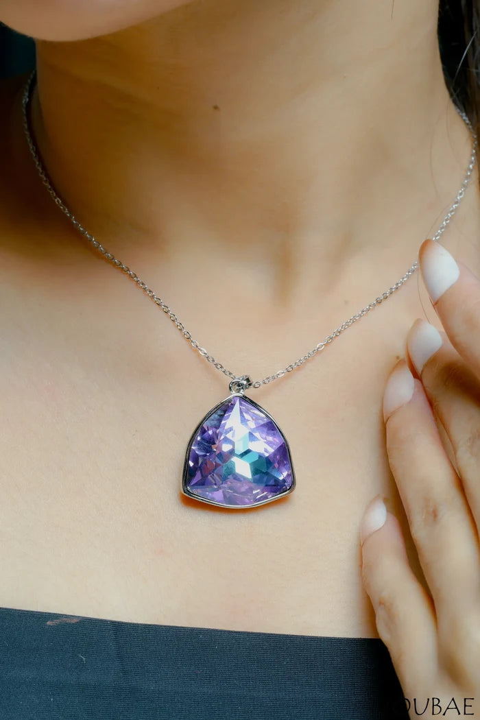 Layela Statement Combo of Anti Tarnish Pendant and Earring Set