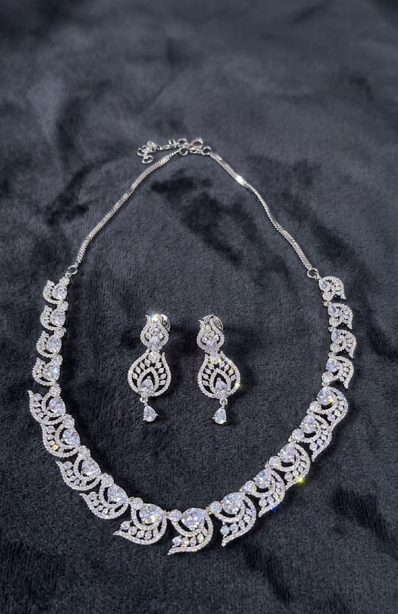 #LC1160 Silver-plated american diamond-studded jewellery set