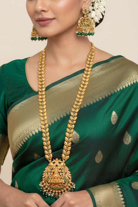 #LC1217 antique Lakshmi Ji temple rani haar necklace featuring green stone embellishments.