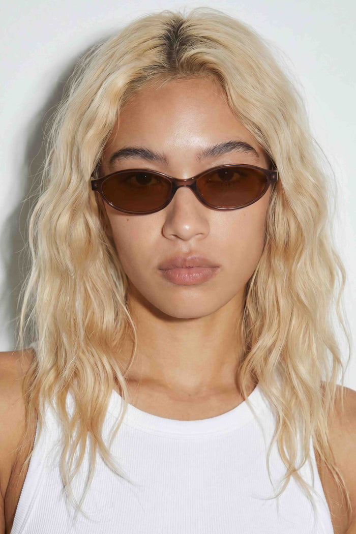 LIO - Oval Sunglasses - Looking Forward