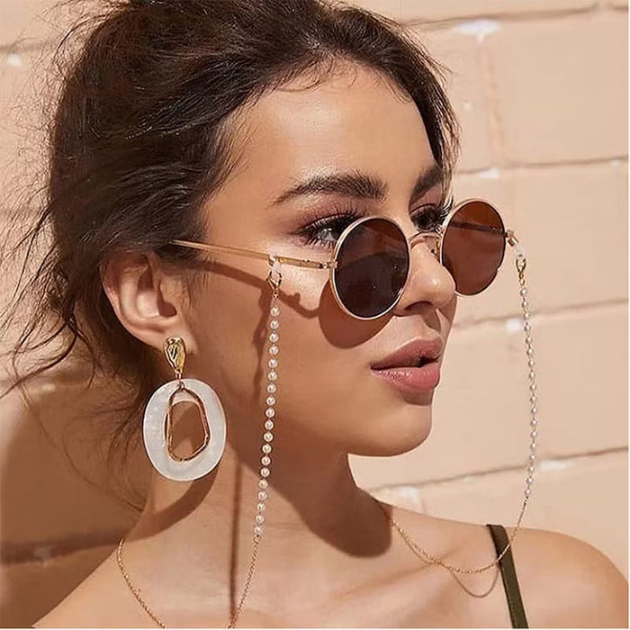 Luxe Pearl Chain – Elegant Eyewear Accessory