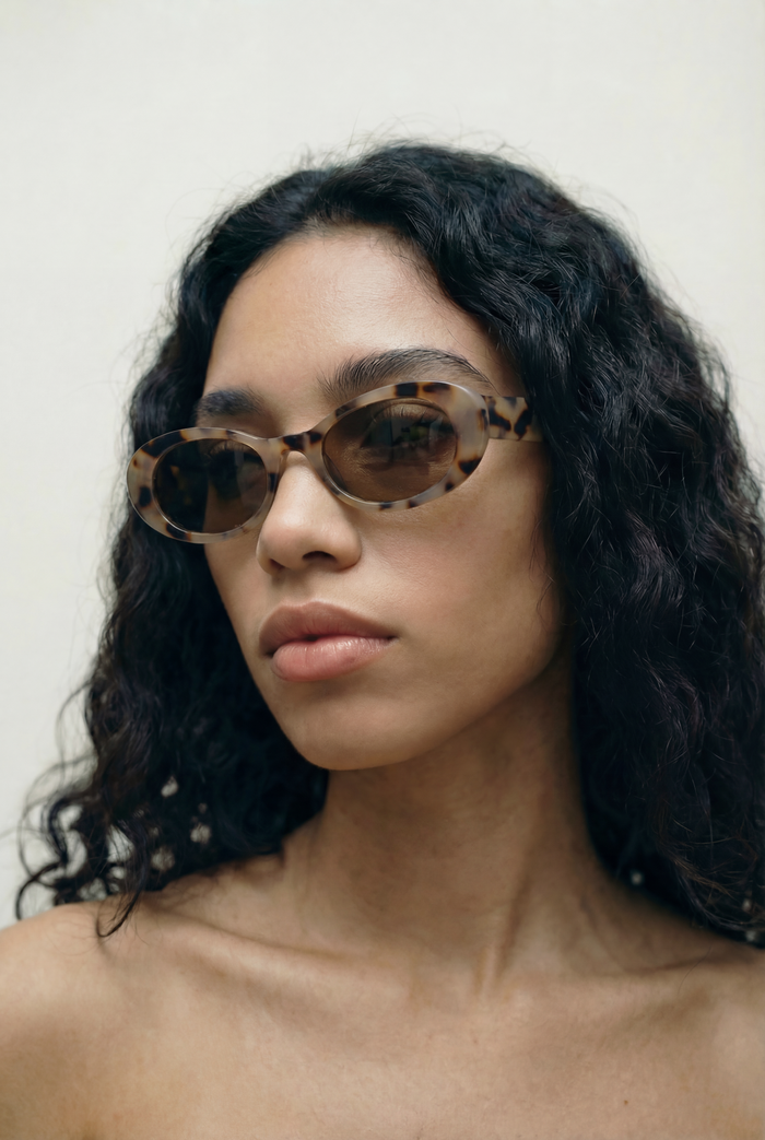 MOS - Oval Sunglasses - Looking Forward