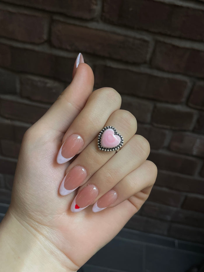 Pink Conch Heart Ring Size 6 | 925 Sterling Silver E746