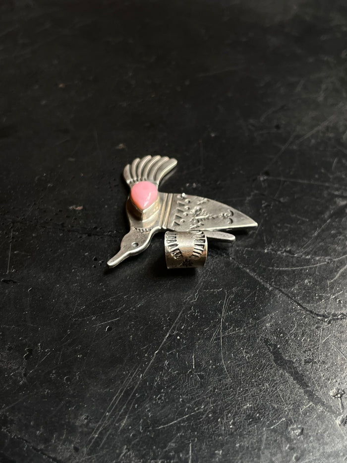 Pink Conch Hummingbird Pendant | 925 Sterling Silver E272