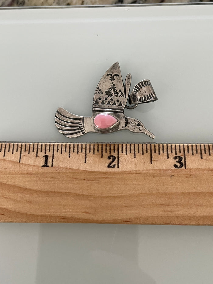 Pink Conch Hummingbird Pendant | 925 Sterling Silver E272