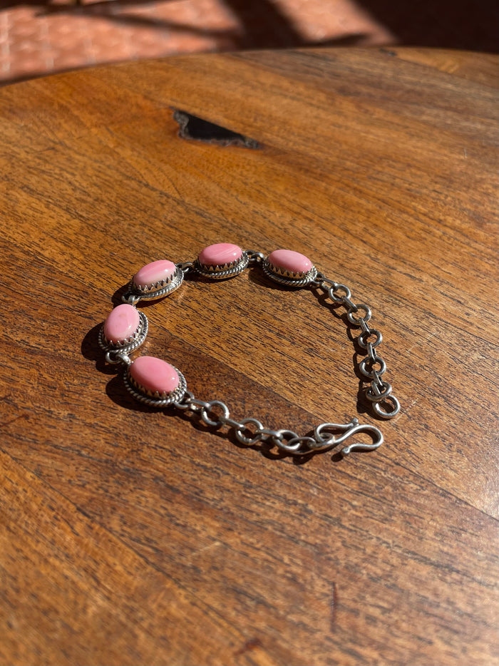 Pink Conch Link Bracelet | 925 Sterling Silver C844