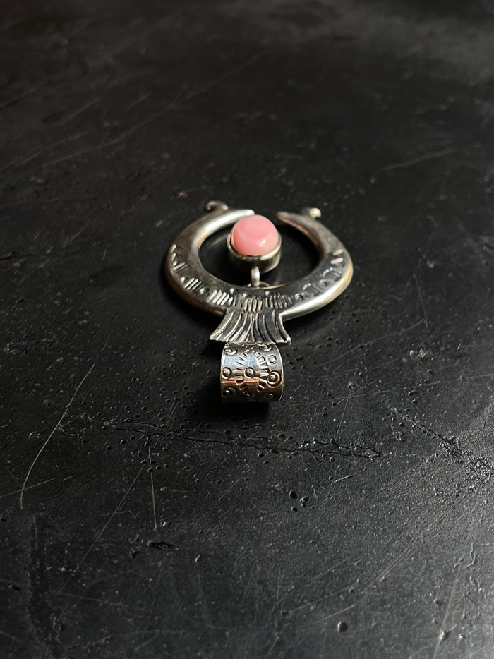 Pink Conch Naja Pendant | 925 Sterling Silver E282