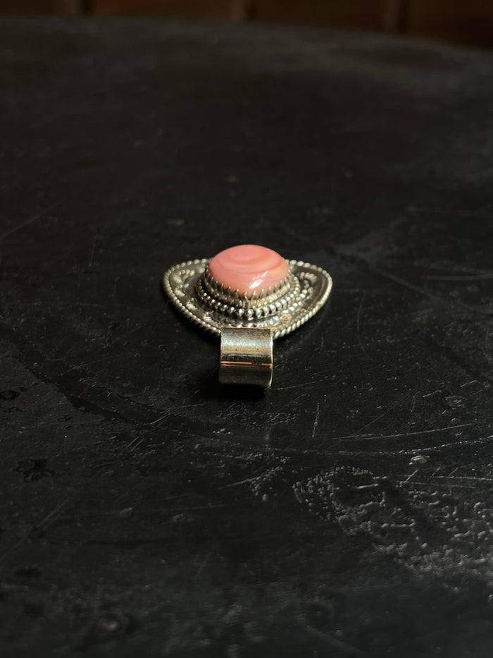 Pink Conch Pendant | 925 Sterling Silver E280