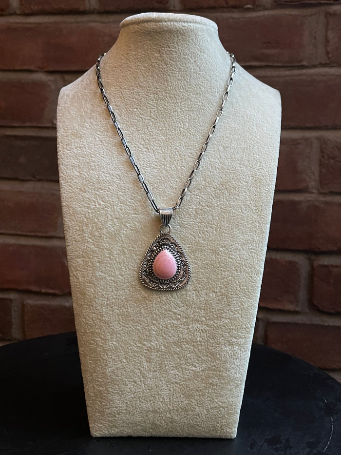 Pink Conch Pendant | 925 Sterling Silver E280