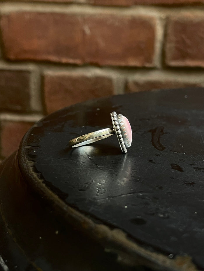 Pink Conch Ring Size 7 | 925 Sterling Silver E749