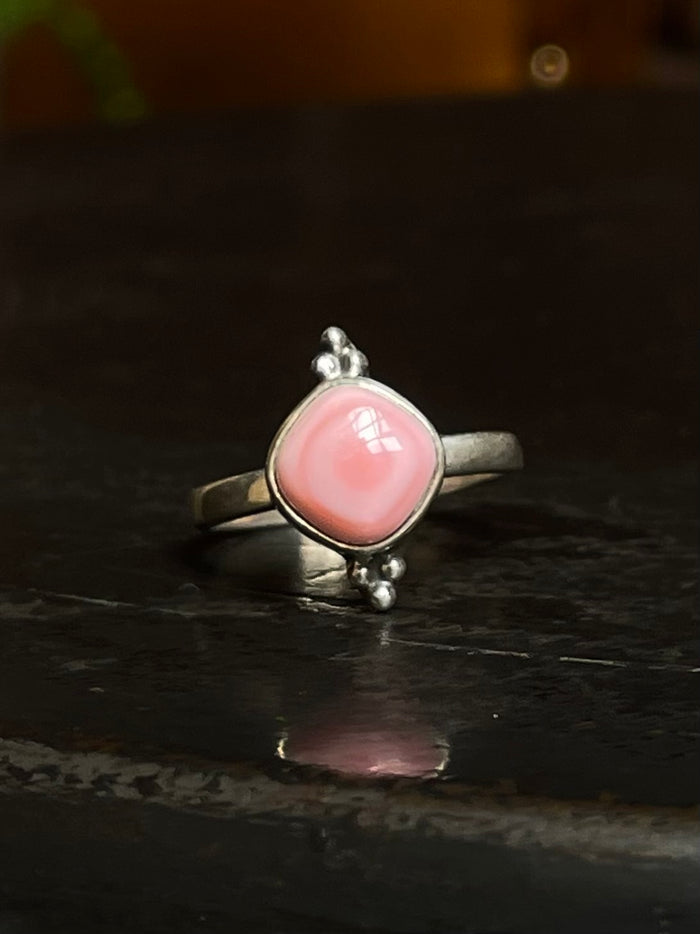 Pink Conch Ring Size 7 | 925 Sterling Silver E762