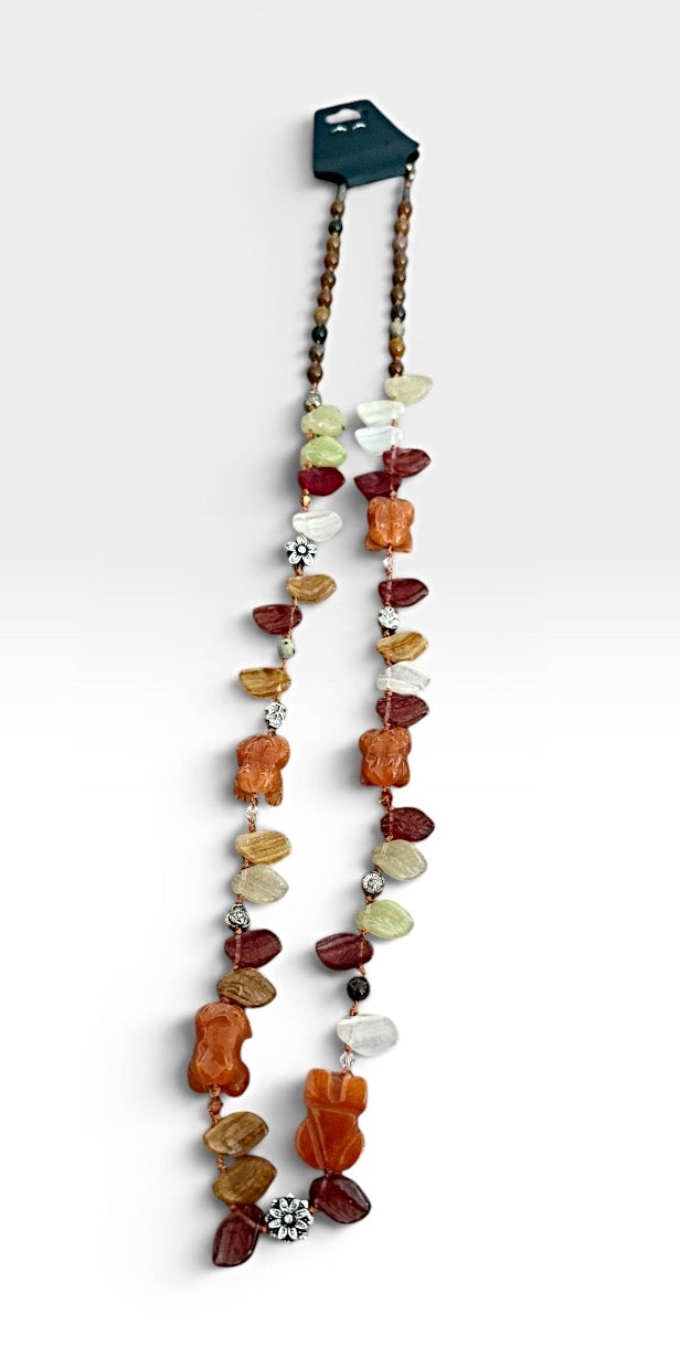 Preowned great condition Multi Necklace fashion