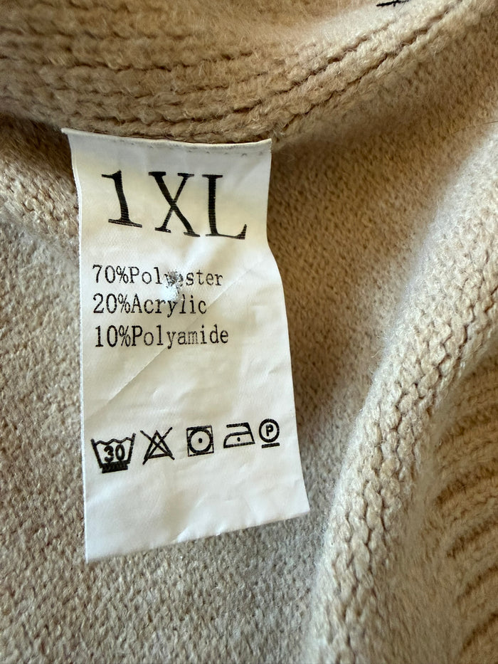 Preowned great condition Size XL Tan Shawl