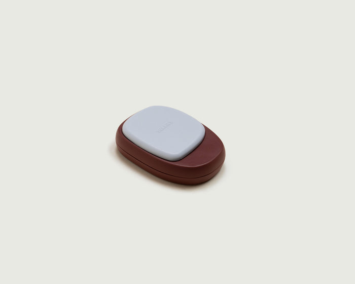 Beet::Repair Kit Cleaning and eyeglass repair kit Red  front diagonal