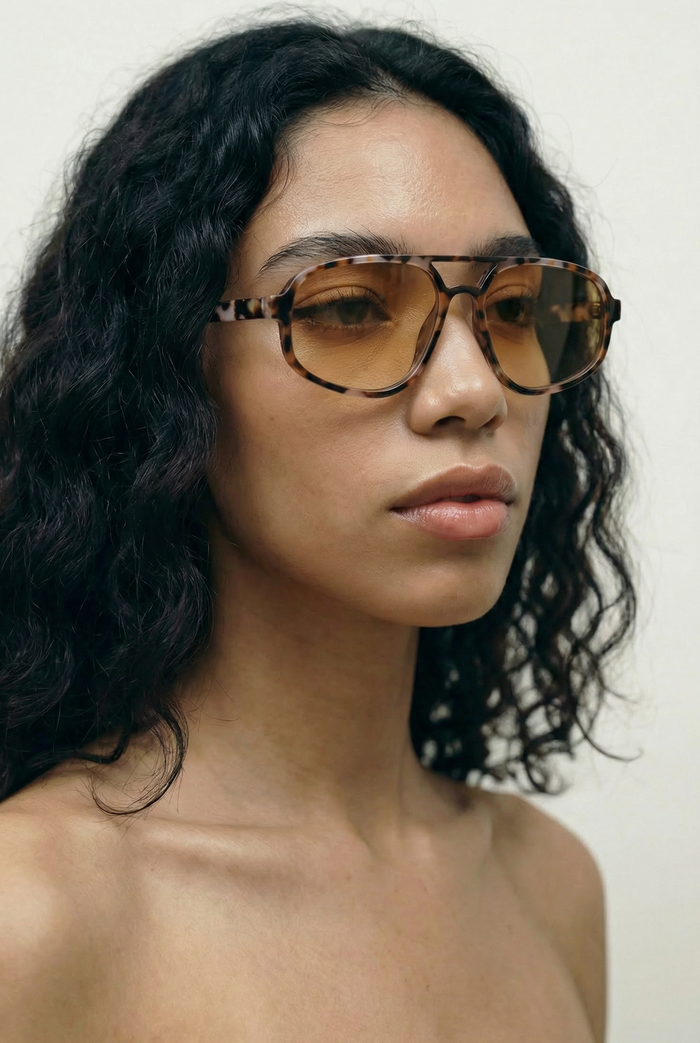 RUE - Aviator Sunglasses - Looking Forward