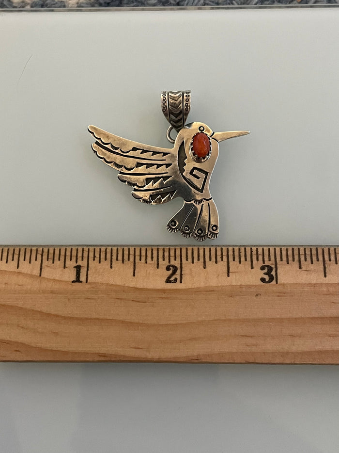 Spiny Oyster Hummingbird Pendant | 925 Sterling Silver C963