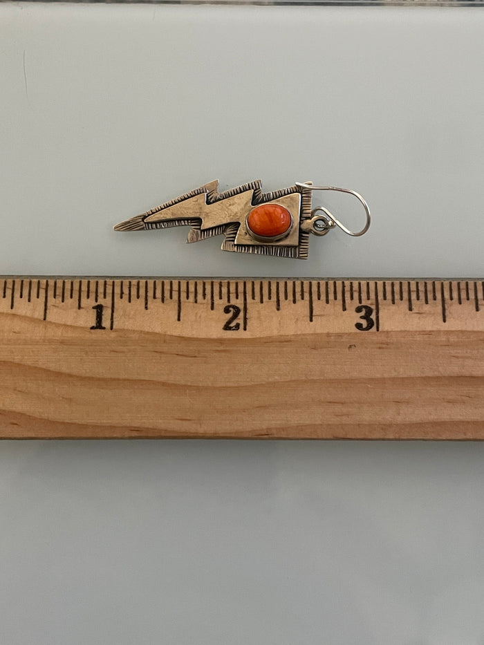 Spiny Oyster Lightning Bolt Dangle Earrings | 925 Sterling Silver C969