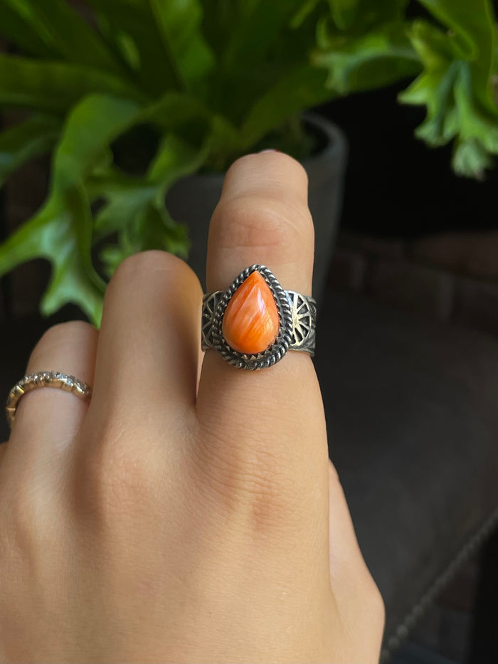 Spiny Oyster Tear Drop Ring Size 8.75| 925 Sterling Silver G549