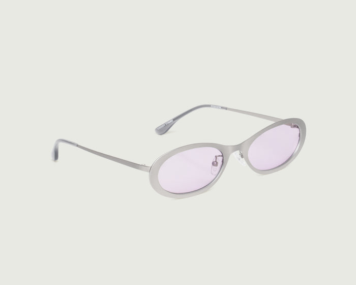 Chrome::Uma Sunglasses Oval Silver metal front diagonal